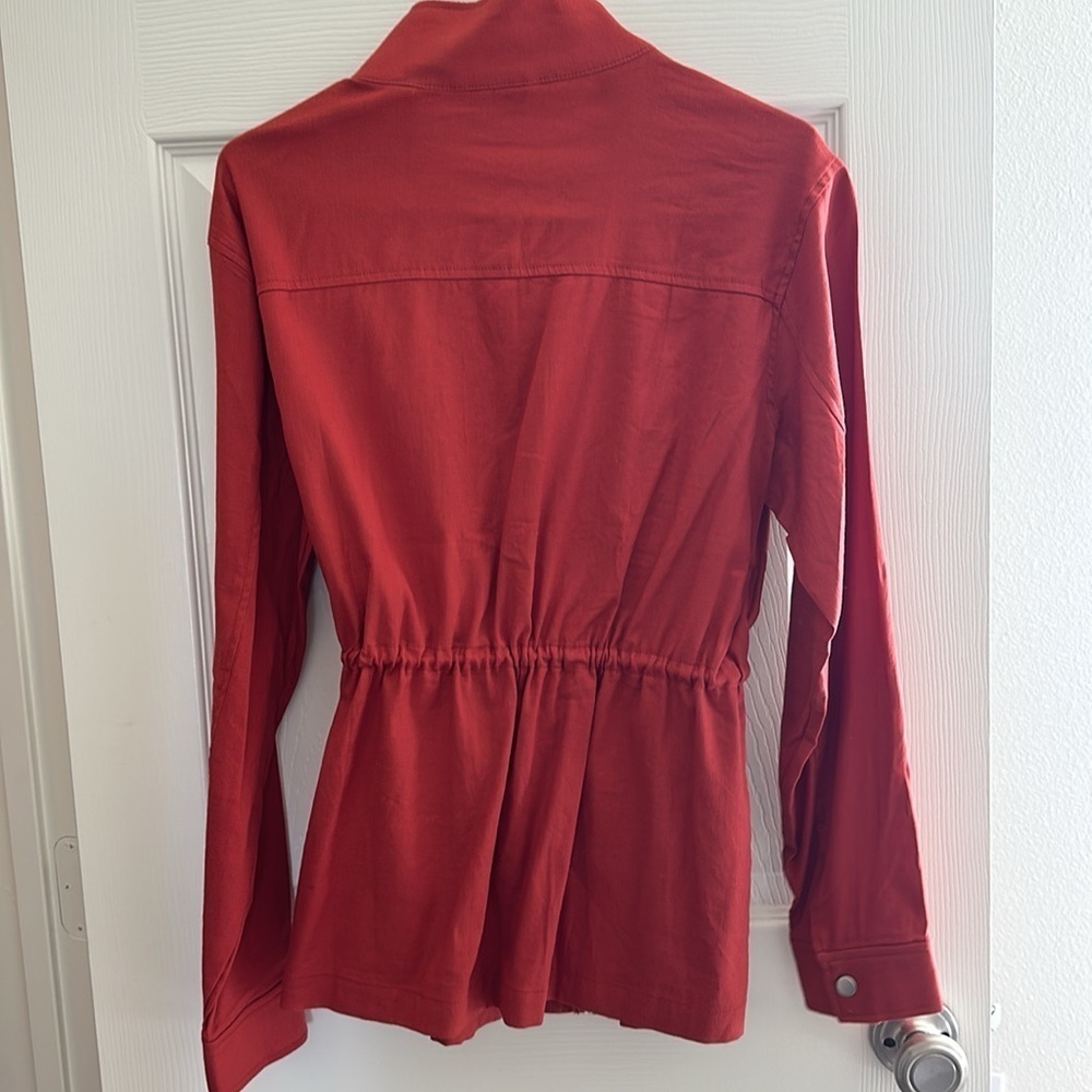 Orange Jacket - Picture 4 of 4